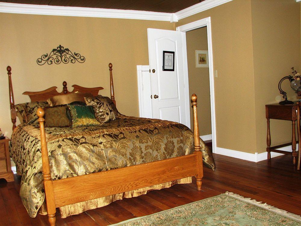 Hill House Bed And Breakfast Loretto Экстерьер фото