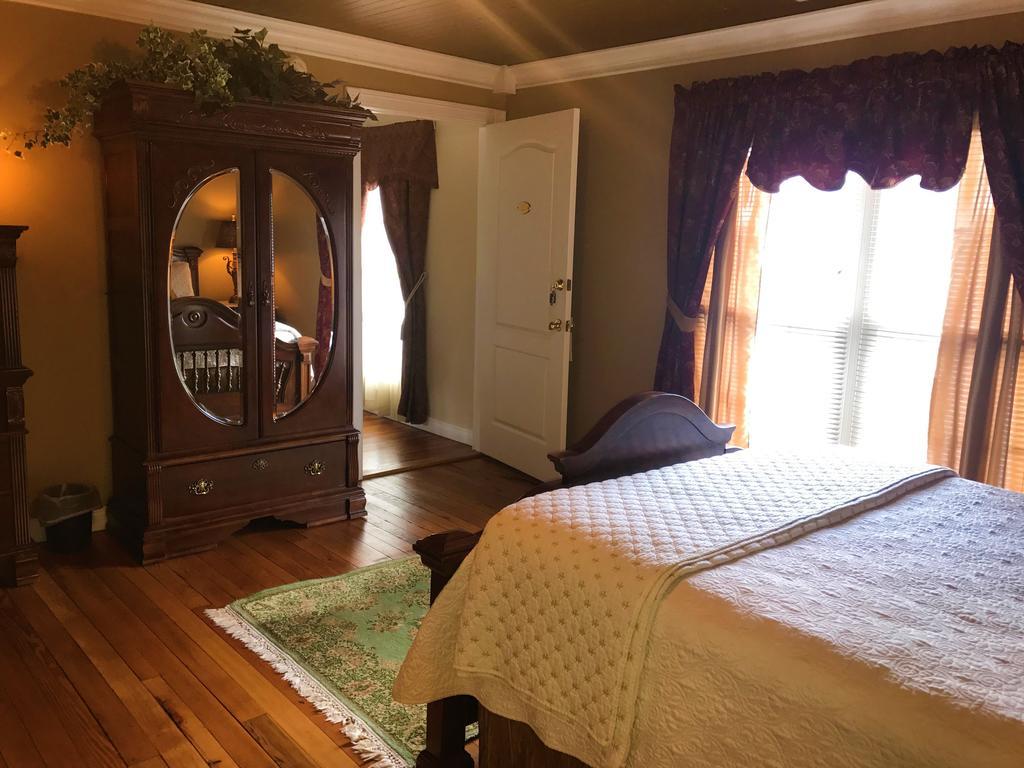 Hill House Bed And Breakfast Loretto Экстерьер фото