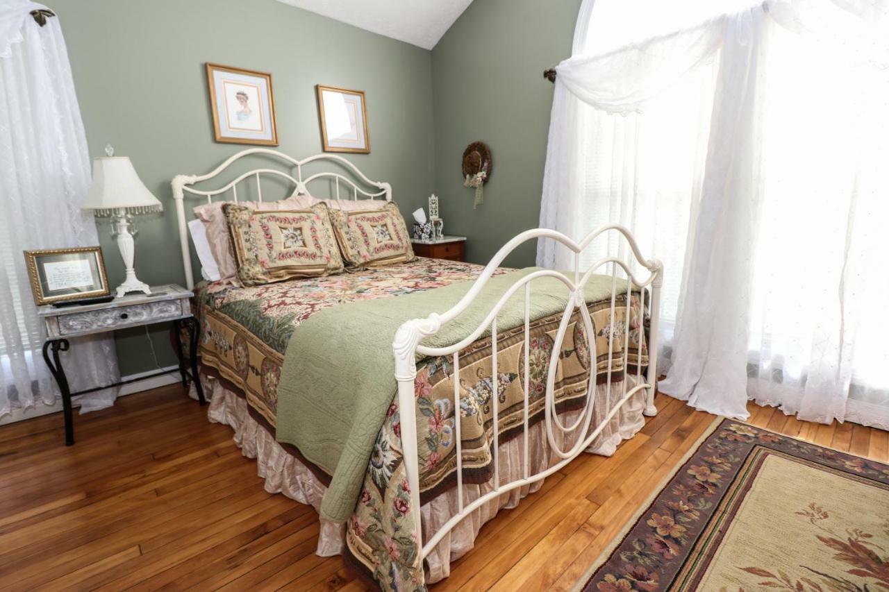 Hill House Bed And Breakfast Loretto Экстерьер фото